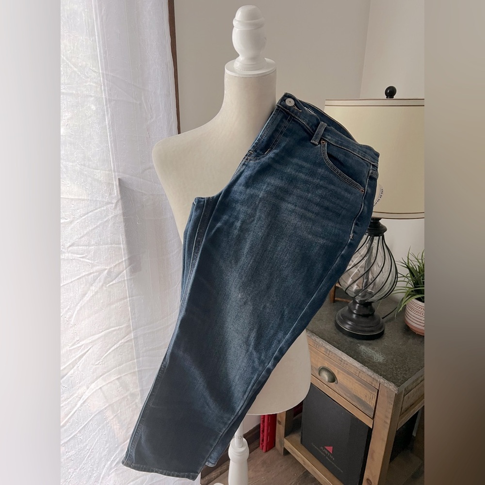 NWT Old Navy boyfriend jeans